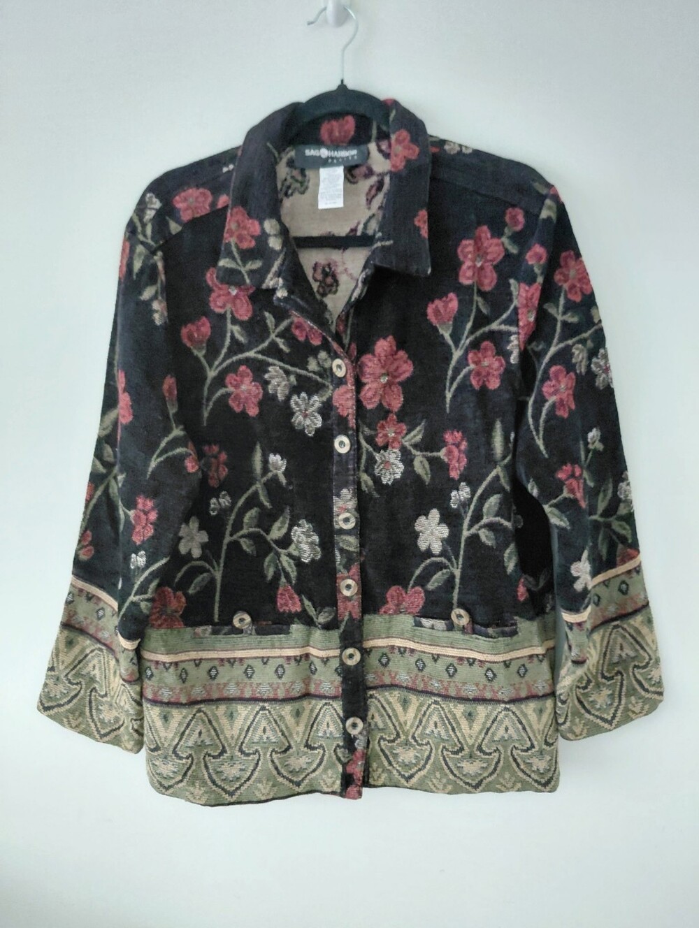 Floral Tapestry Button-Up Shirt Jacket in Black and Red
